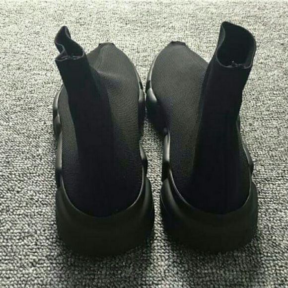 Balenciaga Stretch-Knit High Top Trainers - Picture 3 of 4